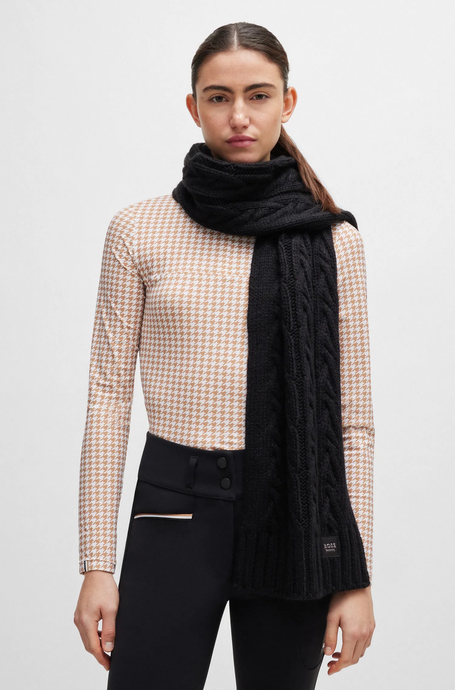 Scarf on Alexander Schill Shop, an official BOSS Equestrian Partner