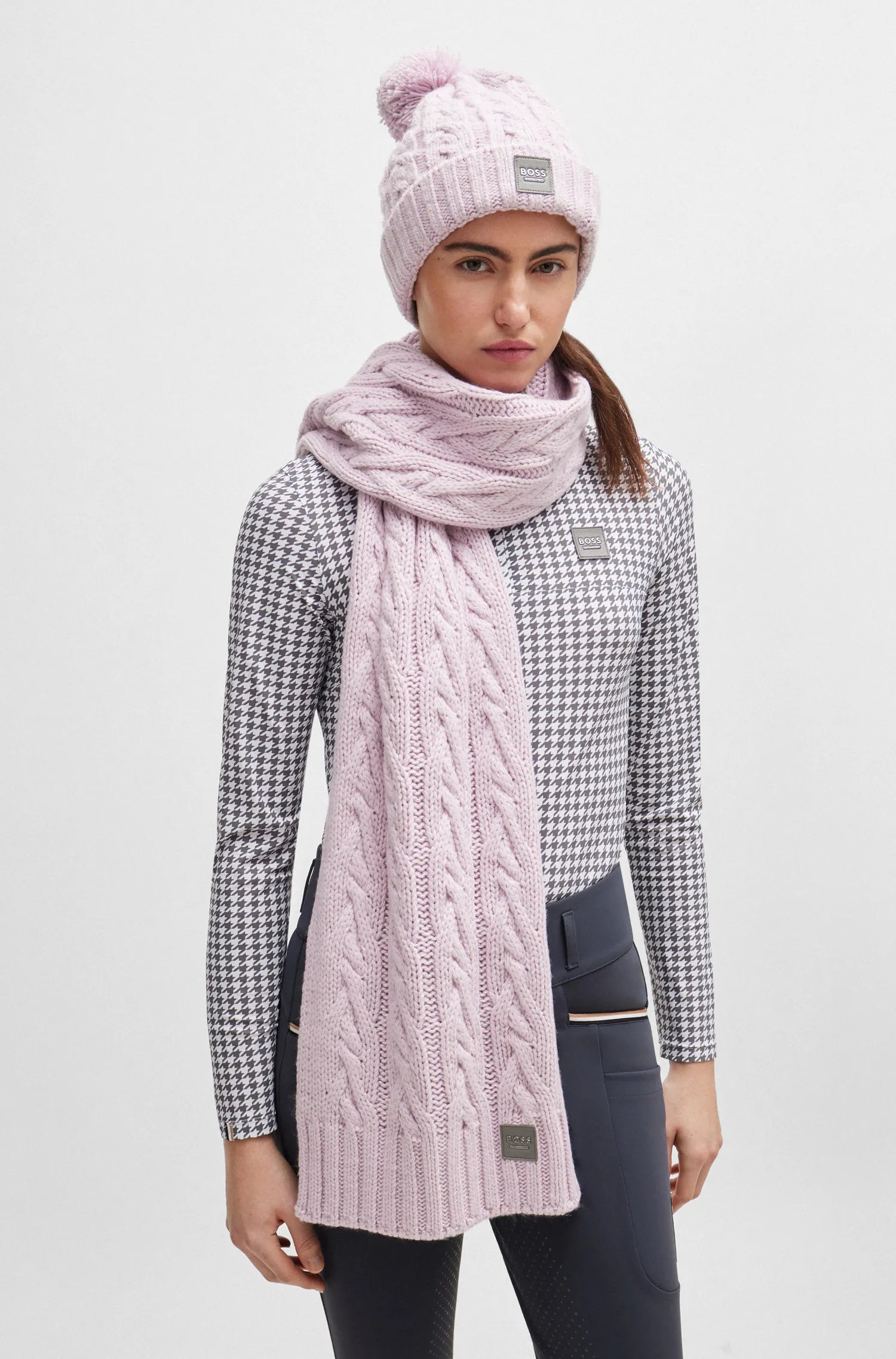Scarf on Alexander Schill Shop, an official BOSS Equestrian Partner