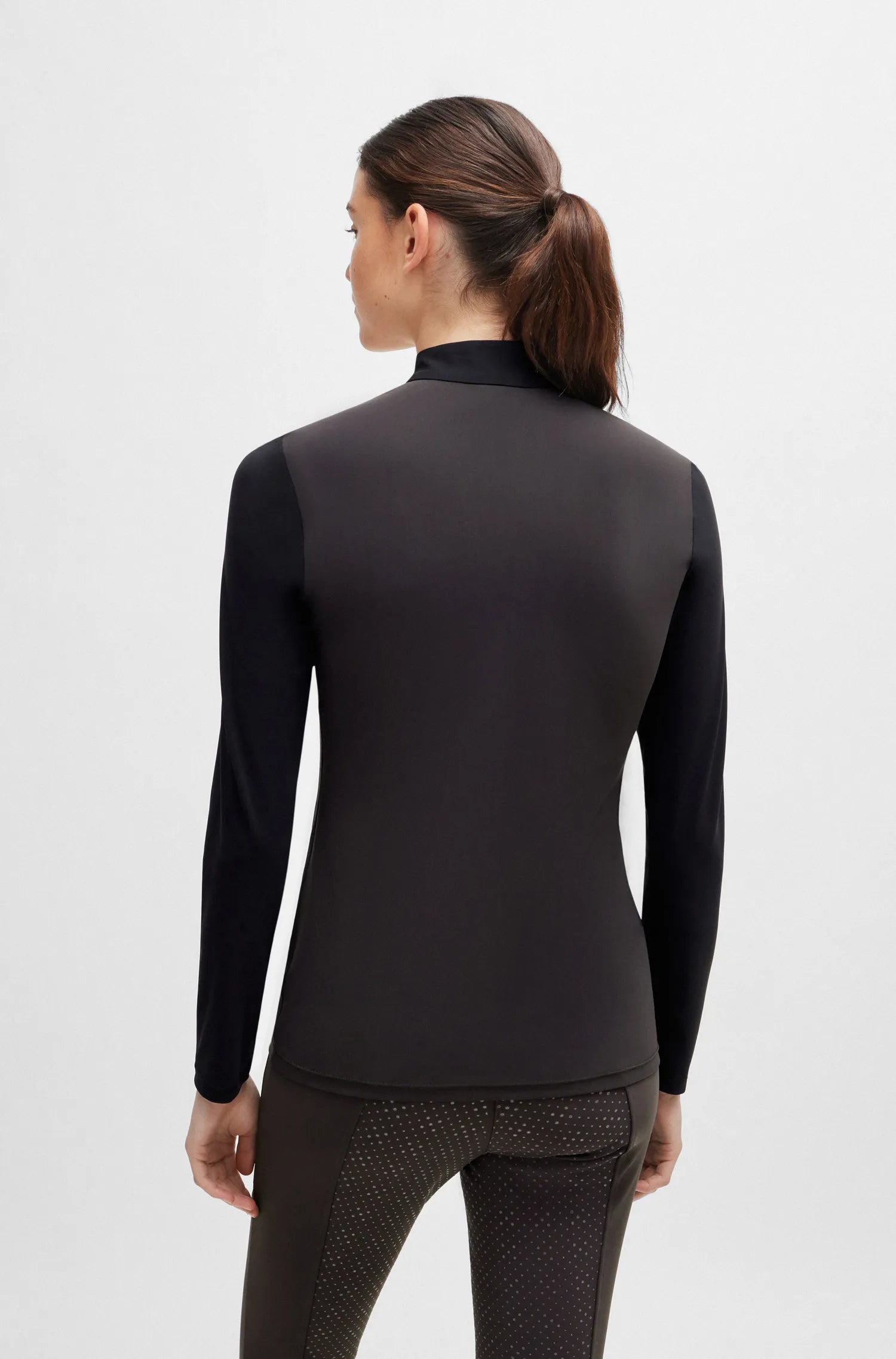 Renee Training Shirt on Alexander Schill Shop, an official BOSS Equestrian Partner