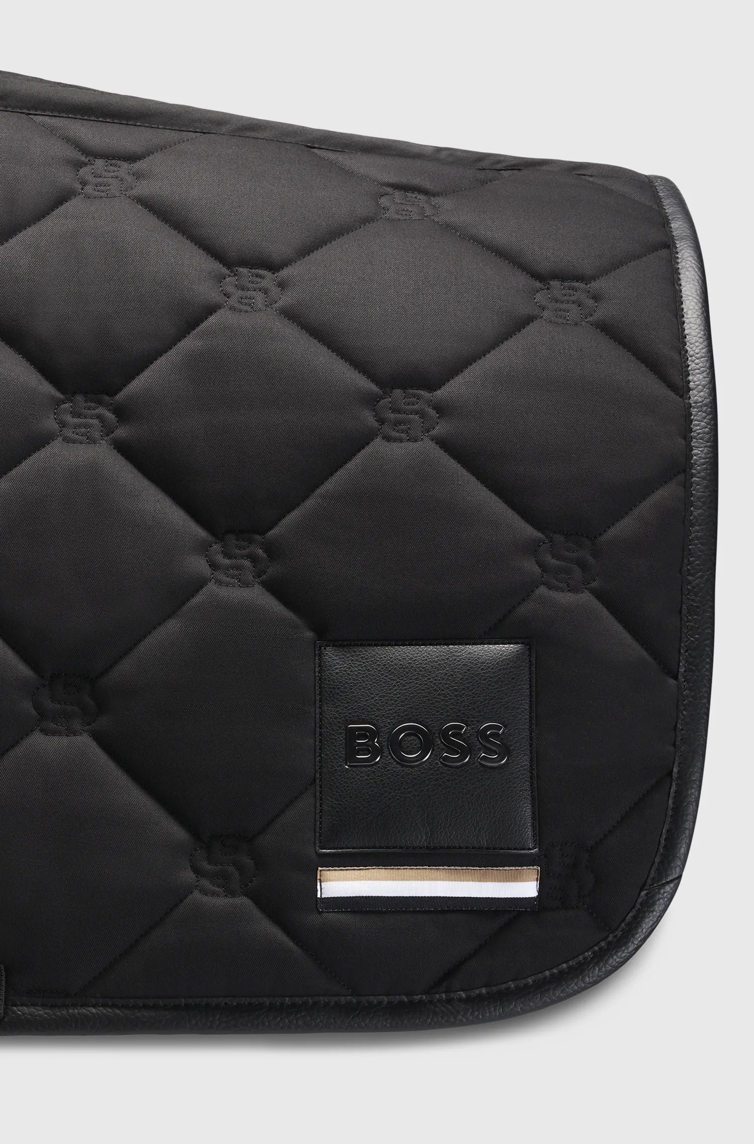 Saddle Pad Jump Solid on Alexander Schill Shop, an official BOSS Equestrian Partner