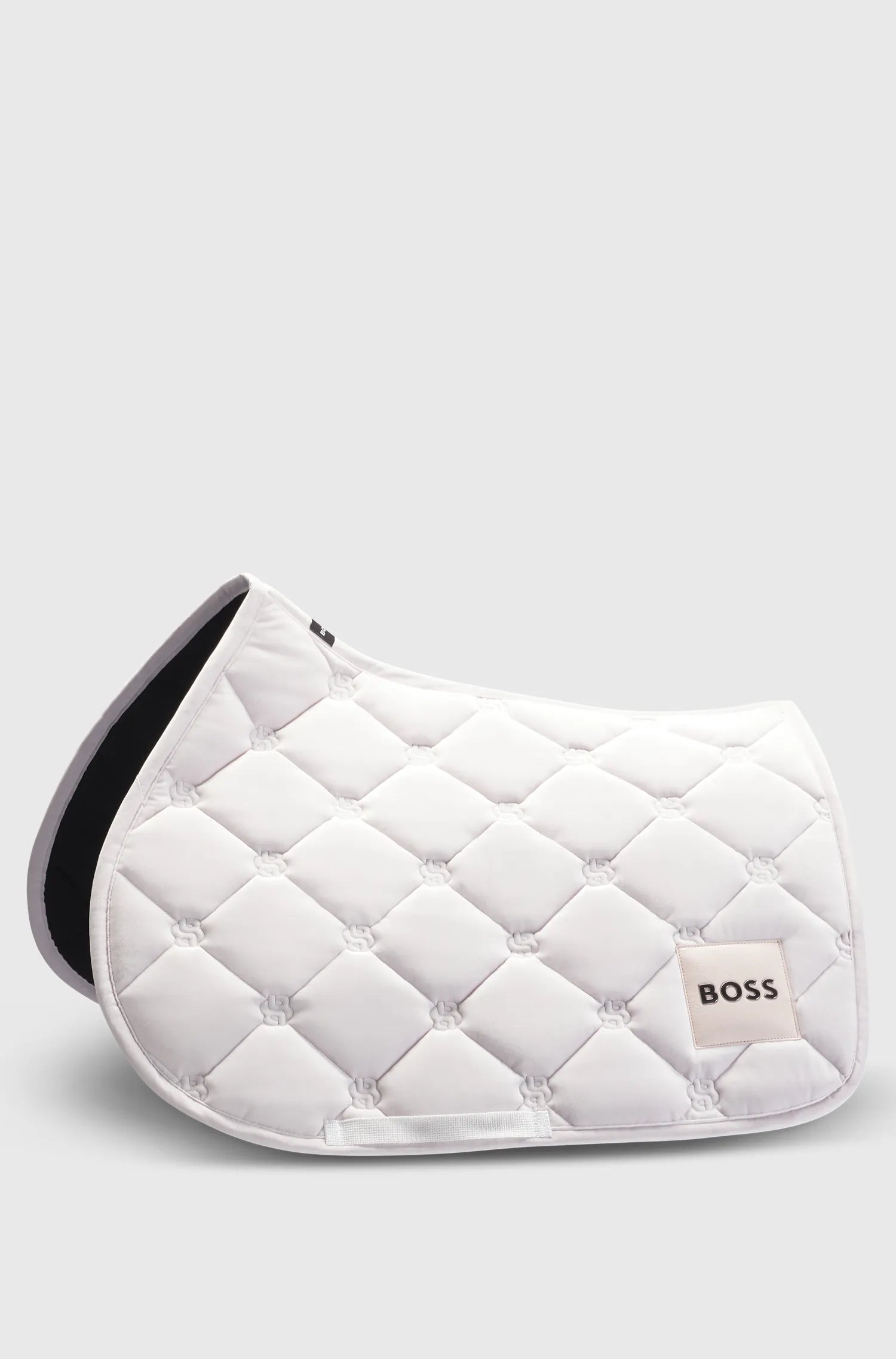 Saddle Pad Jump Velvet on Alexander Schill Shop, an official BOSS Equestrian Partner