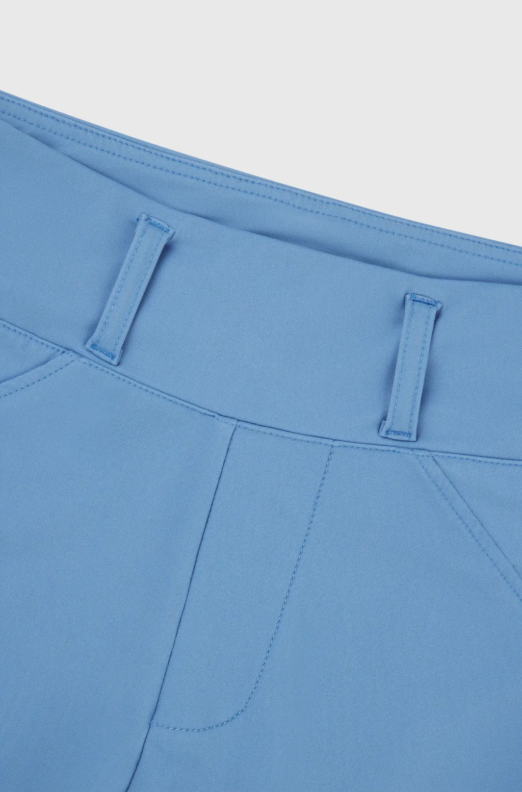 Hybrid Full Grip Breeches on Alexander Schill Shop, an official BOSS Equestrian Partner