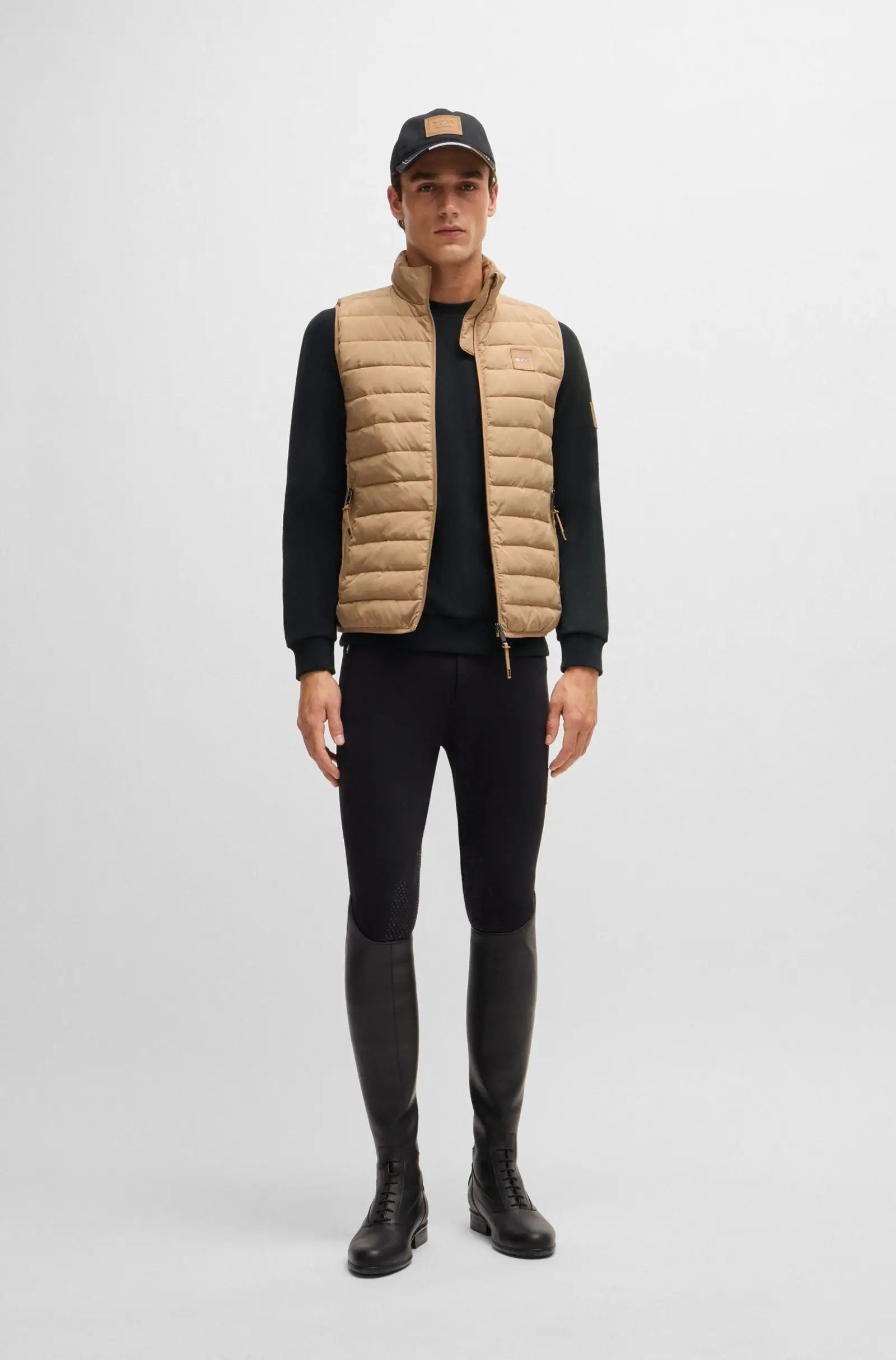 Lewin Sweater on Alexander Schill Shop, an official BOSS Equestrian Partner