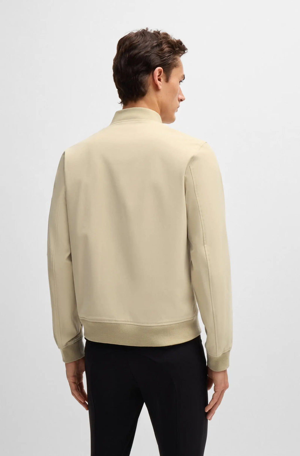 Steve Pilot Jacket on Alexander Schill Shop, an official BOSS Equestrian Partner