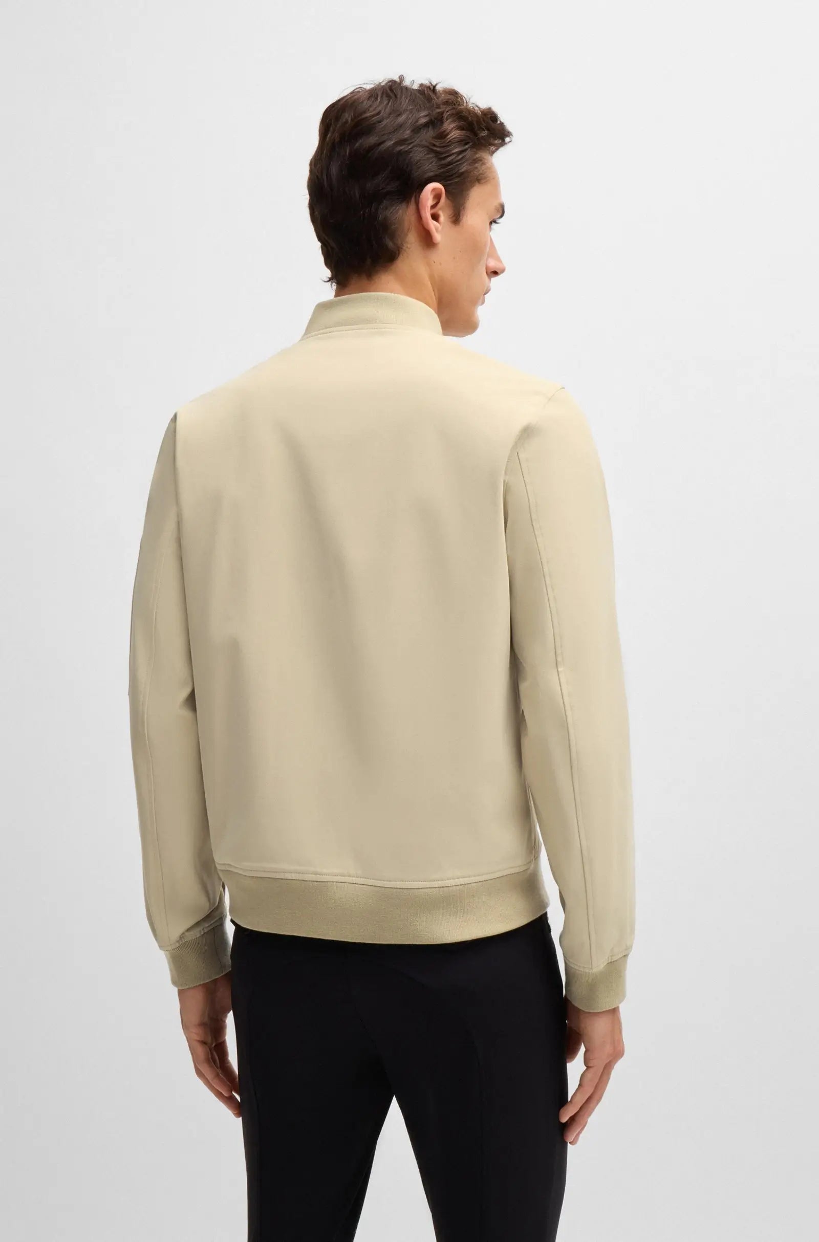 Steve Pilot Jacket on Alexander Schill Shop, an official BOSS Equestrian Partner