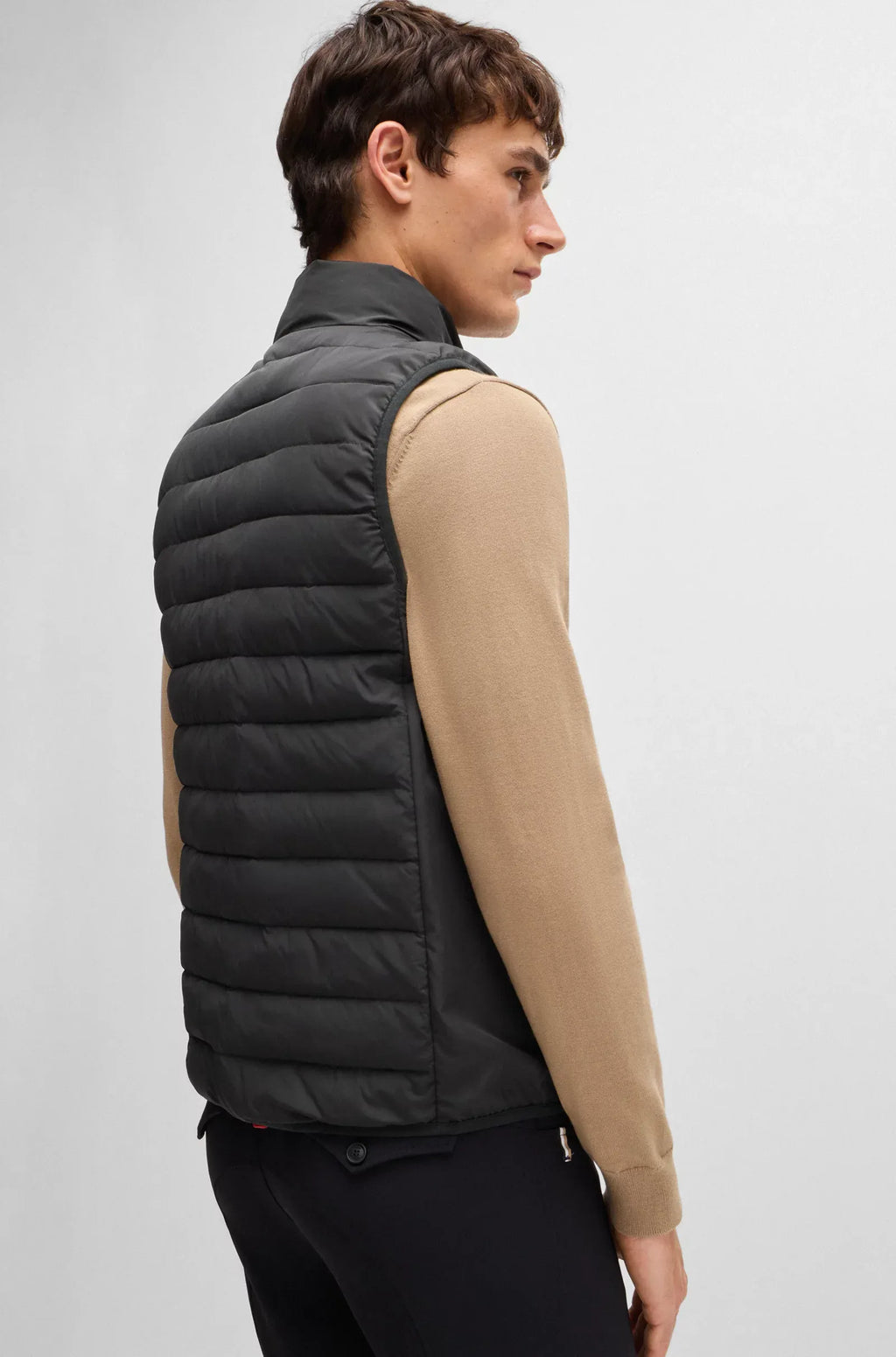 Ashton Light Puffer Vest on Alexander Schill Shop, an official BOSS Equestrian Partner